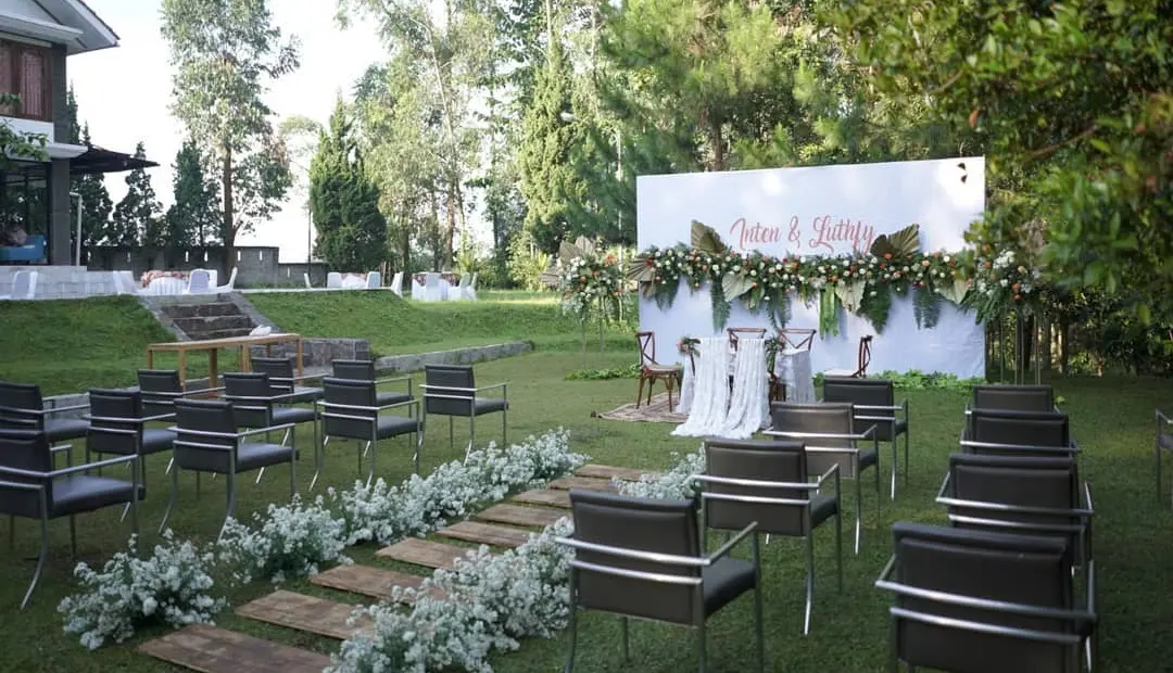 dekorasi wedding minimalis